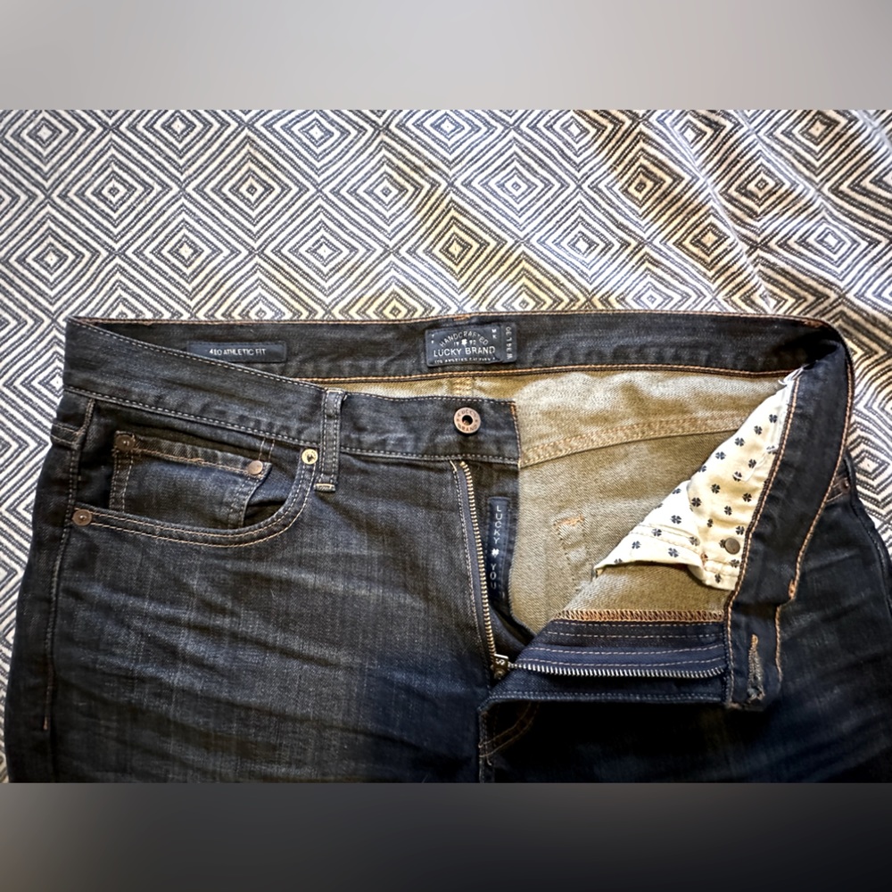 Lucky Brand Jeans 410 Athletic Fit